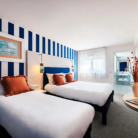 Ibis Styles Centre 3*